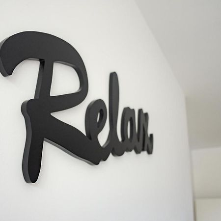 Amazing Condo In Brasov By Valentino - Free Garage Parking מראה חיצוני תמונה