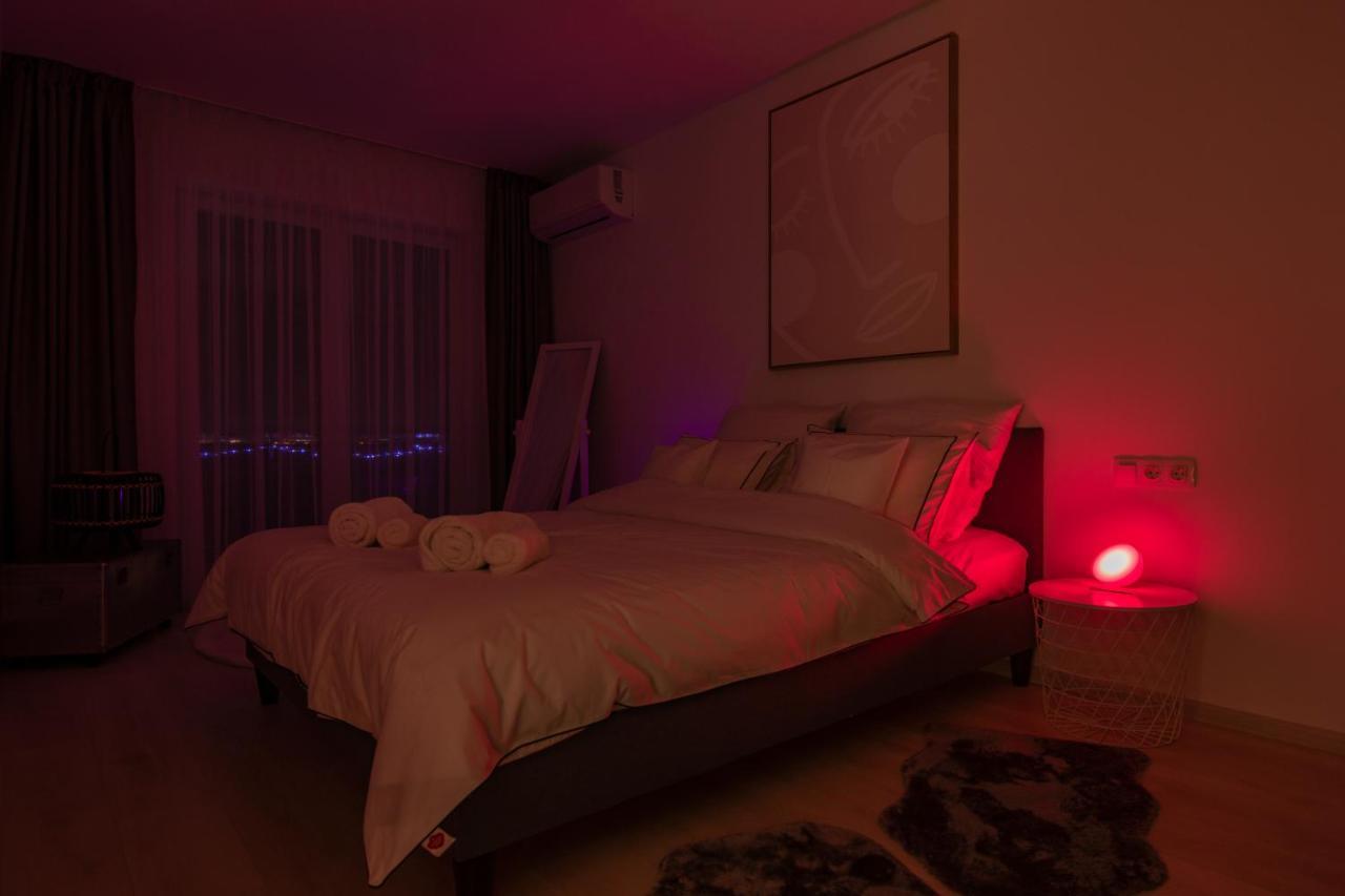 Amazing Condo In Brasov By Valentino - Free Garage Parking מראה חיצוני תמונה